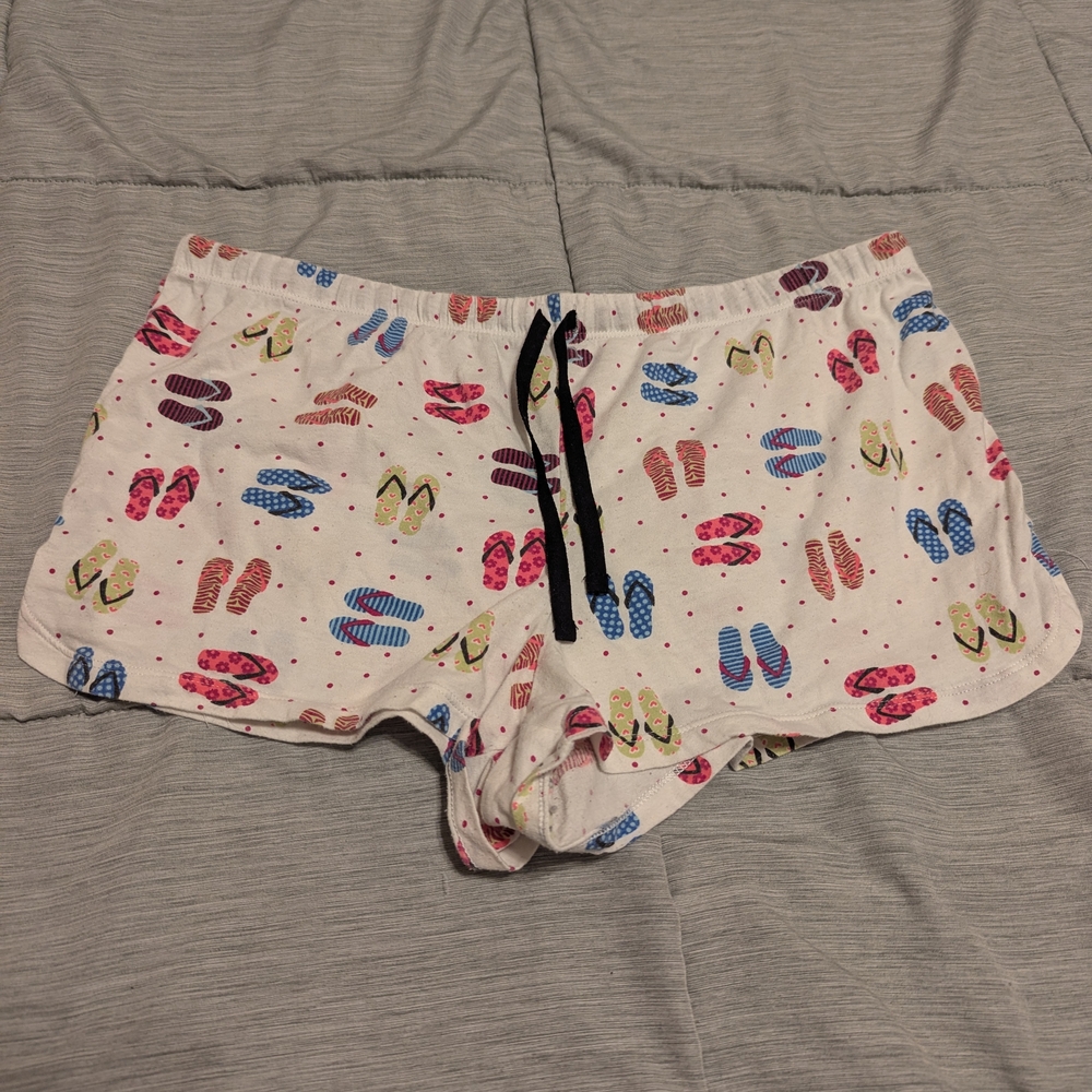 Colorful Flip Flop Print Shorts